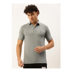 UPTO 85% OFF ON Sports52 wearSolid Polo Collar Training T-shirt
