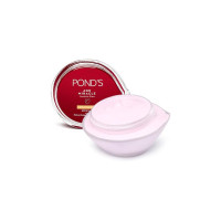 Pond's Age Miracle Youthful Glow Day Cream with SPF 15 PA++, Anti-Ageing Cream, With 10% Retinol-Collagen B3 Complex, Reduce Fine Lines & Combat Sagging Skin, 50g